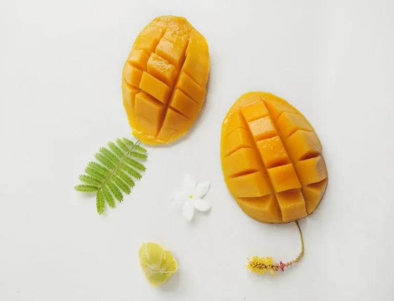 Chọn phân bón lá đúng thời điểm để tăng năng suất lúa
